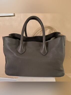 Mark & Graham Elisabetta Slouch Grey Pebbled Leather Handbag EUC